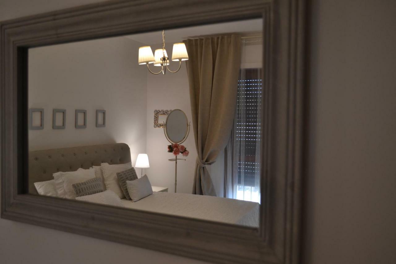 Airport & Fair Suite Apartments Φιουμιτσίνο Εξωτερικό φωτογραφία