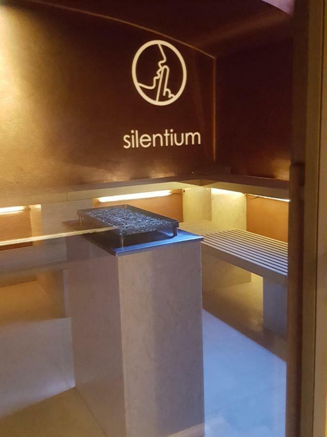 Airport & Fair Suite Apartments Φιουμιτσίνο Εξωτερικό φωτογραφία
