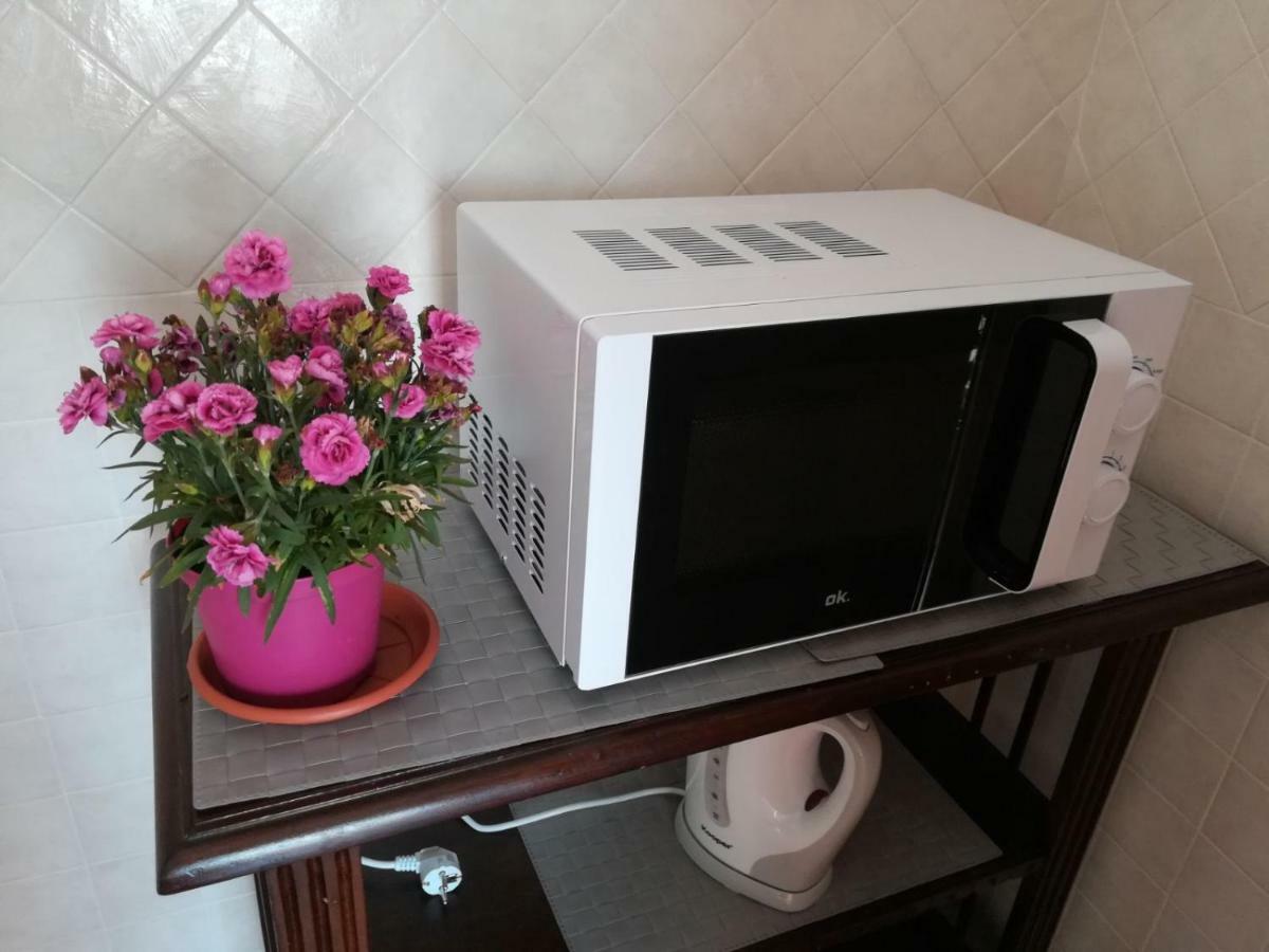 Airport & Fair Suite Apartments Φιουμιτσίνο Εξωτερικό φωτογραφία
